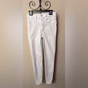 American Eagle White Skinny Jeans